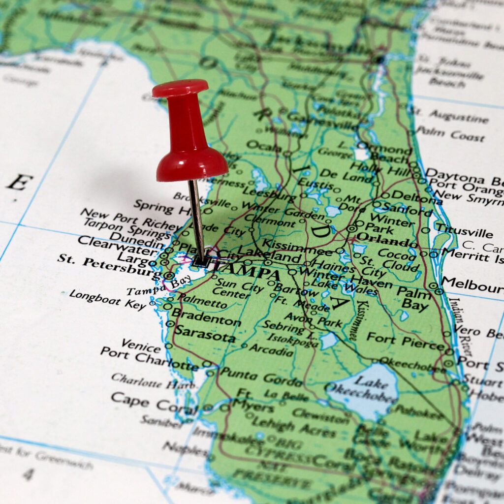 Map with pin point of Tampa in Florida, USA